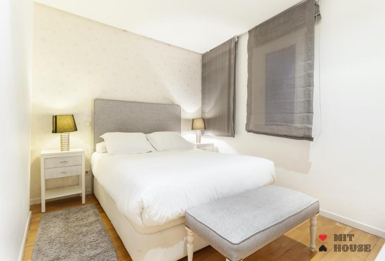 Mit House Puerta Del Sol III En Madrid Appartamento Esterno foto